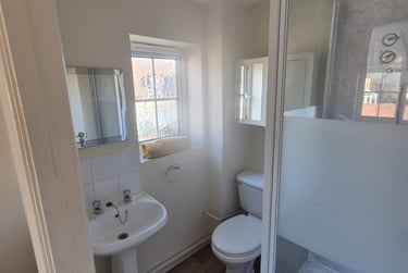 3 bed house, Waterside Close, Quedgely, Gloucester, GL24LF - Image 11