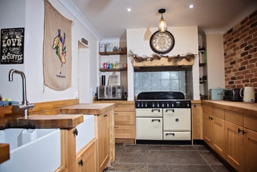 7 bed house, Sims Lane, Quedgely, Gloucester, GL23NJ - Image 2