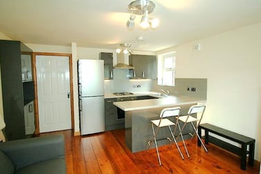 3 bed flat, Old Lansdowne Road, West Didsbury, Manchester, M202NU - Image 3