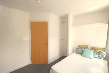 4 bed house, Stretford Road, Hulme, Manchester, M154AW - Image 9