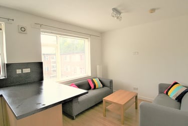 3 bed flat, Daisy Bank Road, Victoria Park, Manchester, M145GL - Image 3