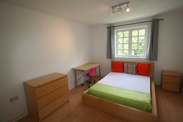 2 bed flat, Hadfield Close, Victoria Park, Manchester, M145LY - Image 5