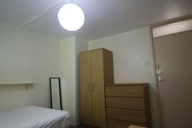 4 bed flat, Highbrook close, Lewes road, Brighton, BN24HL - Image 12