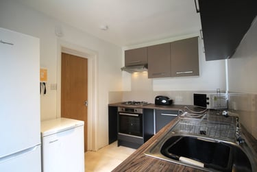 4 bed house, Barcombe Road, Coldean, Brighton, BN19JQ - Image 1