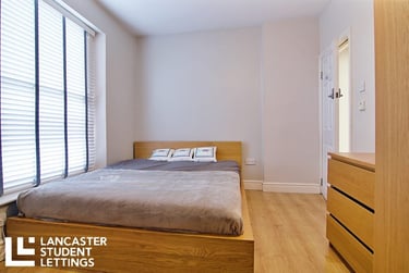 7 bed flat, George Street, City Centre, Lancaster, LA11XQ - Image 9