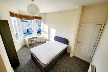 5 bed house, Ridgeway Road, Speedwell, Bristol, BS163LP - Image 2