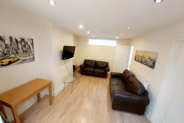 5 bed house, Dovercourt Road, Horfield, Bristol, BS79SQ - Image 3