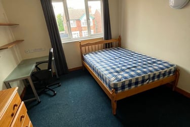 6 bed house, Russell Road, Hyson Green, Nottingham, NG76HD - Image 13