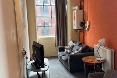 4 bed flat, Russell Street, Radford, Nottingham, NG74FL - Image 3