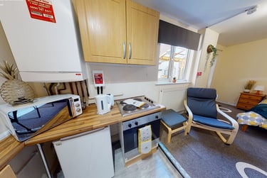 1 bed studio, Peveril Street, Radford, Nottingham, NG74AH - Image 3