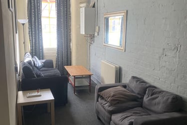 4 bed flat, Russell Street, Radford, Nottingham, NG74FL - Image 2