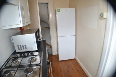 3 bed house, Winfield Terrace, Woodhouse, Leeds, LS29BD - Image 4