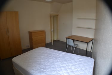 4 bed house, Winfield Place, Woodhouse, Leeds, LS29BE - Image 9