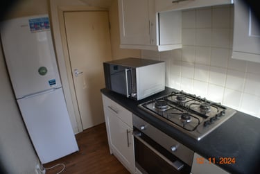 3 bed house, Winfield Terrace, Woodhouse, Leeds, LS29BD - Image 4