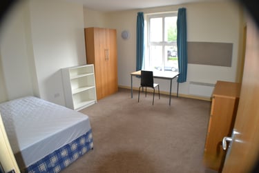 4 bed flat, Woodhouse Street, Woodhouse, Leeds, LS62PY - Image 11