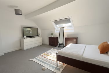 3 bed flat, Stonegate Road, Meanwood, Leeds, LS64PU - Image 6