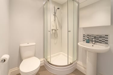 3 bed flat, Stonegate Road, Meanwood, Leeds, LS64PU - Image 7