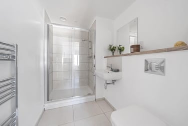 2 bed flat, Vicarage Grove, Ellesmere Park, Salford, M300ZJ - Image 9