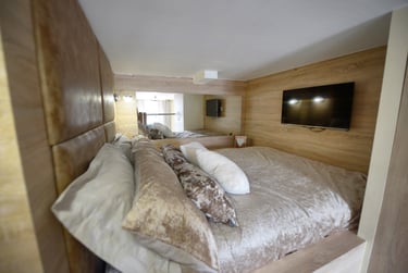 1 bed studio, West End House Legrams Lane, Manningham, Bradford, BD71NH - Image 2