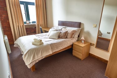 2 bed flat, Legrams Lane, Manningham, Bradford, BD71NH - Image 6