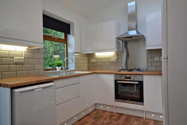 5 bed house, Salisbury Street, Beeston, Nottingham, NG92EQ - Image 2