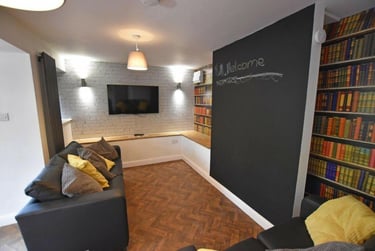6 bed house, Read Avenue, Beeston, Nottingham, NG92FJ - Image 1
