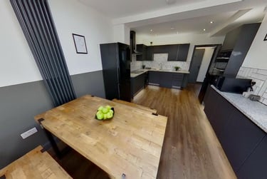 6 bed house, Pelham Crescent, Beeston, Nottingham, NG92ER - Image 3