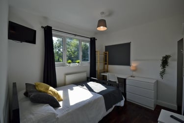 6 bed house, Lower Road, Lenton Abbey, Nottingham, NG92GT - Image 4