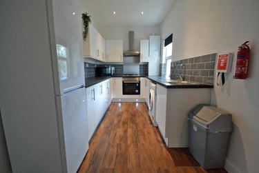 2 bed house, Ridding Terrace, Arboretum, Nottingham, NG31DW - Image 3