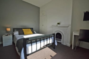 2 bed house, Ridding Terrace, Arboretum, Nottingham, NG31DW - Image 4