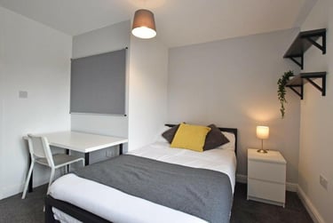 6 bed house, Read Avenue, Beeston, Nottingham, NG92FJ - Image 10