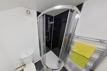 4 bed house, Wilford Crescent East, The Meadows, Nottingham, NG22EA - Image 9