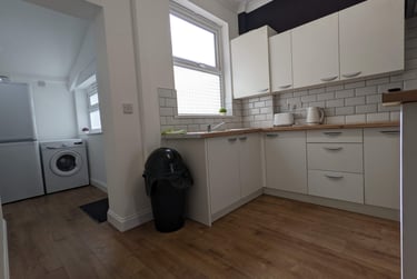 2 bed house, Aske Road, Teeside University, Middlesbrough, TS14DA - Image 10