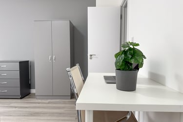 10 bed house, Greengate, Wembley, London, UB60QJ - Image 4