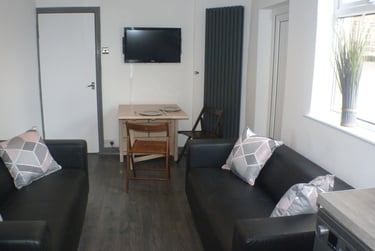 5 bed house, Standish Road, Fallowfield, Manchester, M146NP - Image 5