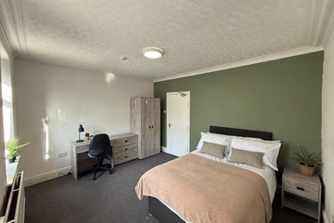 4 bed house, Willow Lane, City Centre, Lancaster, LA15PR - Image 1