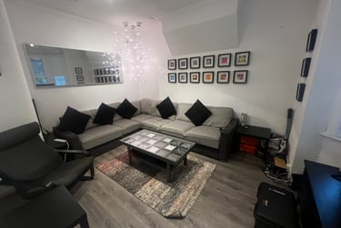 6 bed house, Ridgeway Terrace, Woodhouse, Leeds, LS62HU - Image 1