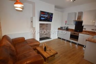 2 bed house, Rokeby Gardens, Headingley, Leeds, LS63JZ - Image 1
