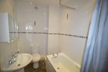 10 bed house, Estcourt Avenue, Headingley, Leeds, LS63ES - Image 3