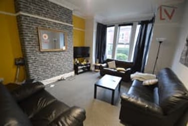 6 bed house, Estcourt Terrace, Headingley, Leeds, LS63EX - Image 1