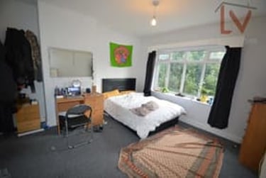 5 bed house, Dennistead Crescent, Headingley, Leeds, LS63PU - Image 2