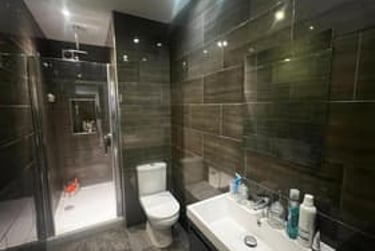 8 bed house, Midland Road, Hyde Park, Leeds, LS61BQ - Image 2