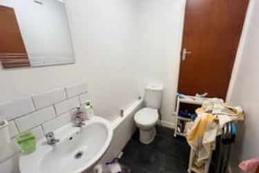 5 bed house, Estcourt Avenue, Headingley, Leeds, LS63ET - Image 2