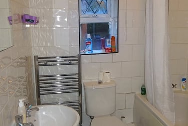 5 bed house, Cliff Mount, Woodhouse, Leeds, LS62HP - Image 2