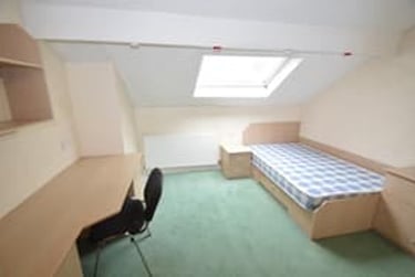 4 bed flat, Estcourt Avenue, Headingley, Leeds, LS63ES - Image 2