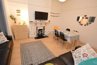 6 bed house, St. Michaels Road, Headingley, Leeds, LS63BG - Image 2