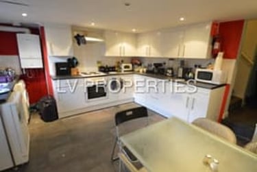 5 bed house, Headingley Mount, Headingley, Leeds, LS63EL - Image 2