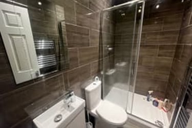 8 bed house, Midland Road, Hyde Park, Leeds, LS61BQ - Image 3