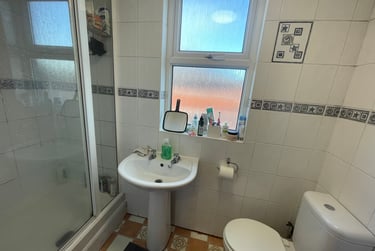 4 bed flat, Winston Gardens, Headingley, Leeds, LS63LA - Image 3