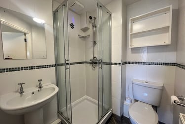 3 bed flat, Church Wood Avenue, Headingley, Leeds, LS165LF - Image 3